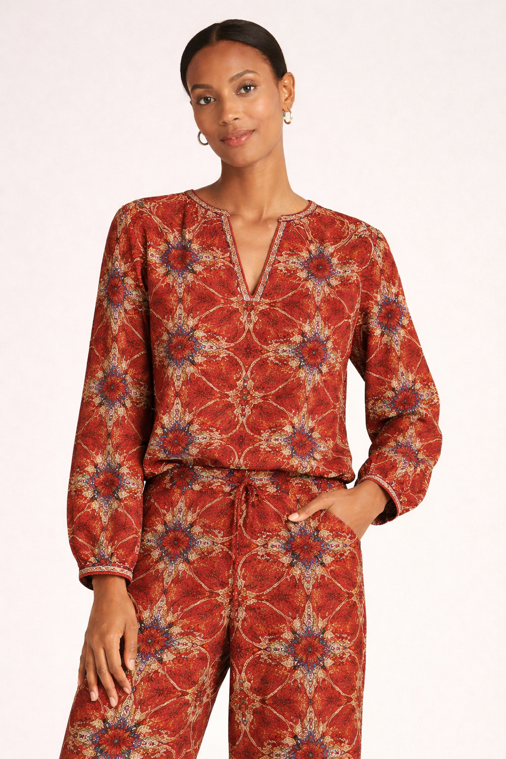 Velvet - Claudie L/S Boho top in Rouge