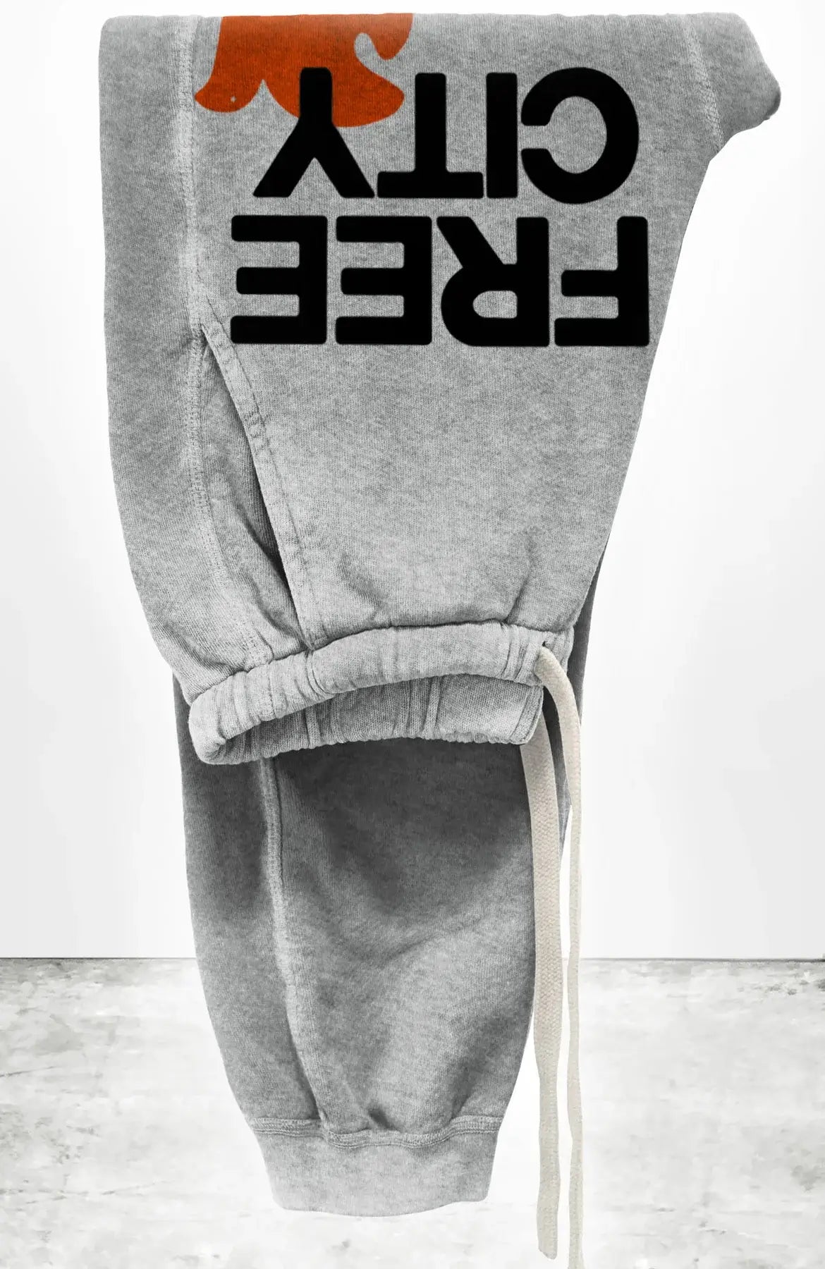 Freecity - pocket sweatpant - heather orange