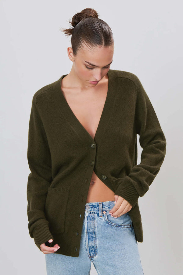 Eterne - Theodore Sweater in Moss