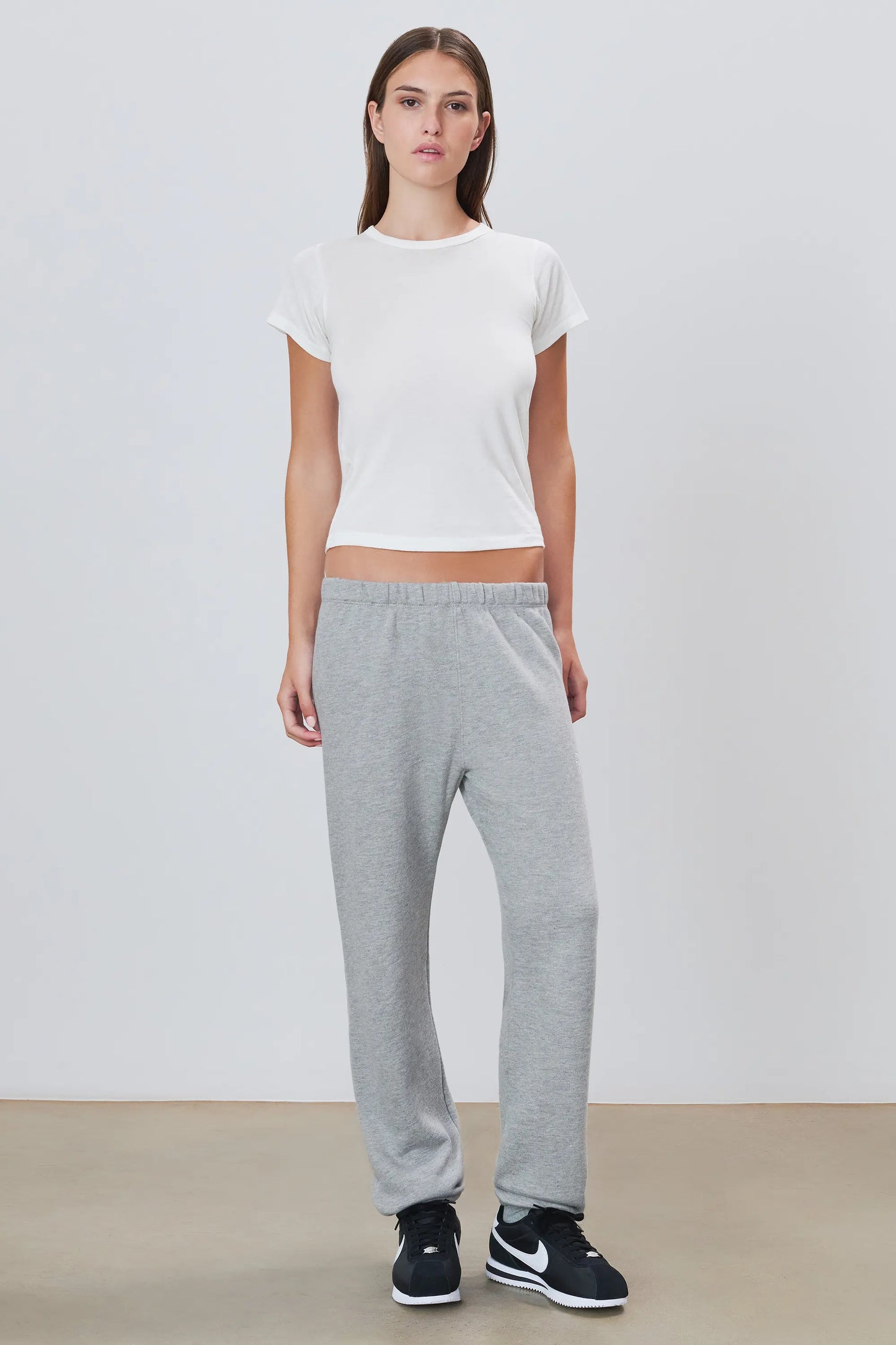 Eterne - Classic Sweatpant in Heather grey