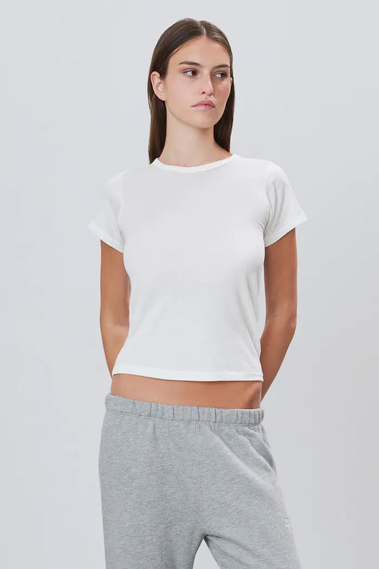 Eterne - Fitted Crew Neck Tee Shirt in Ivory
