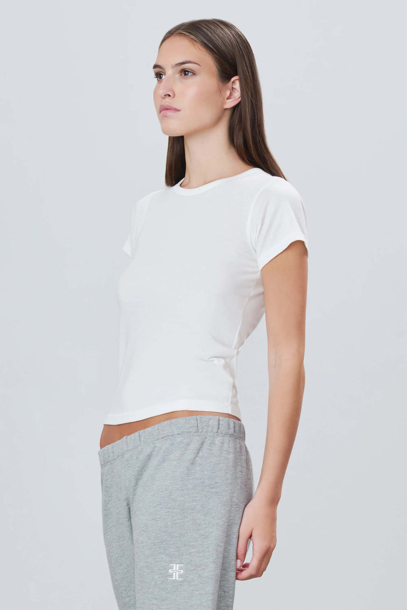 Eterne - Fitted Crew Neck Tee shirt in Ivory