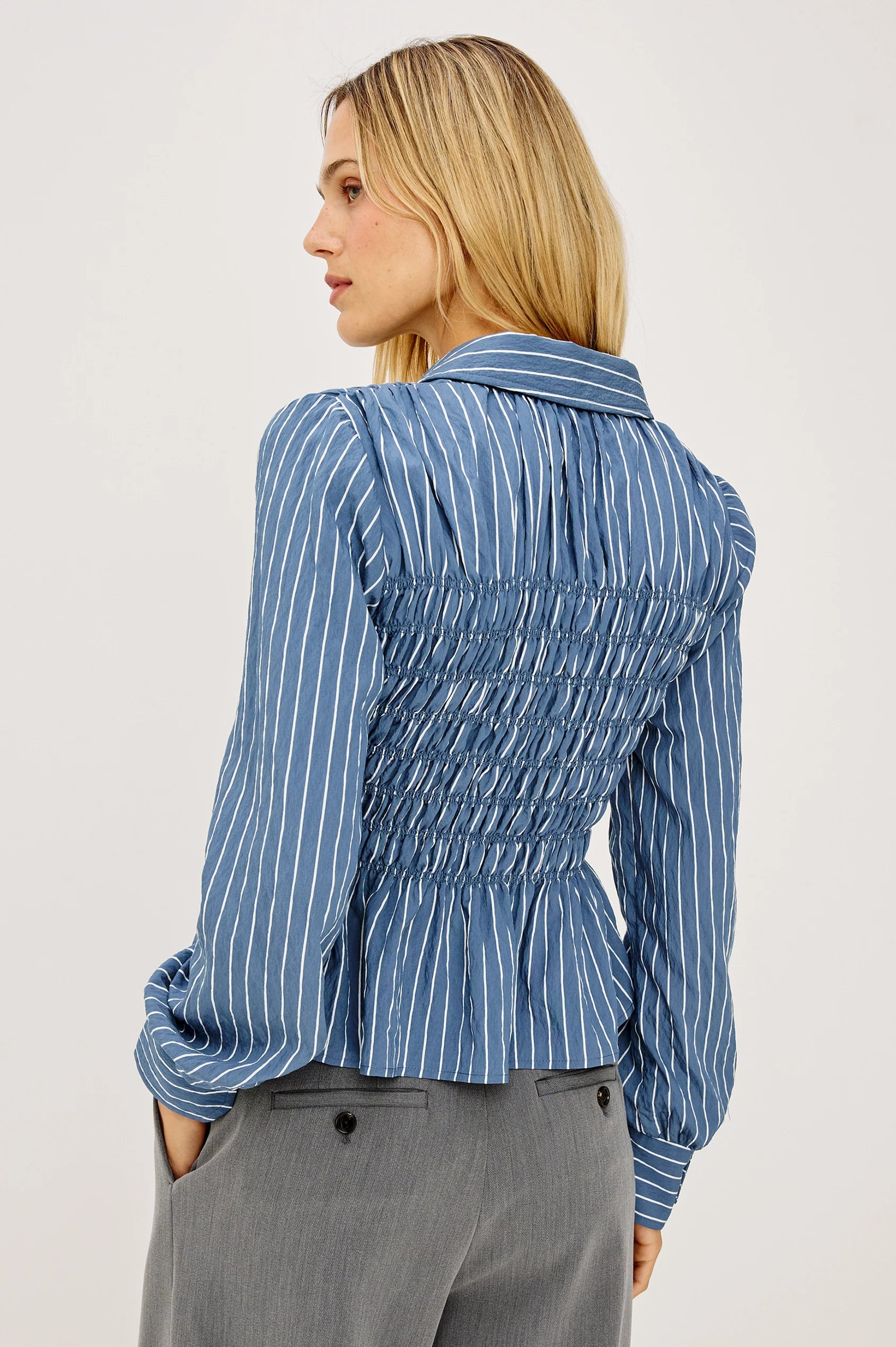 Rails - Bradshaw shirt in Washed indigo stripe