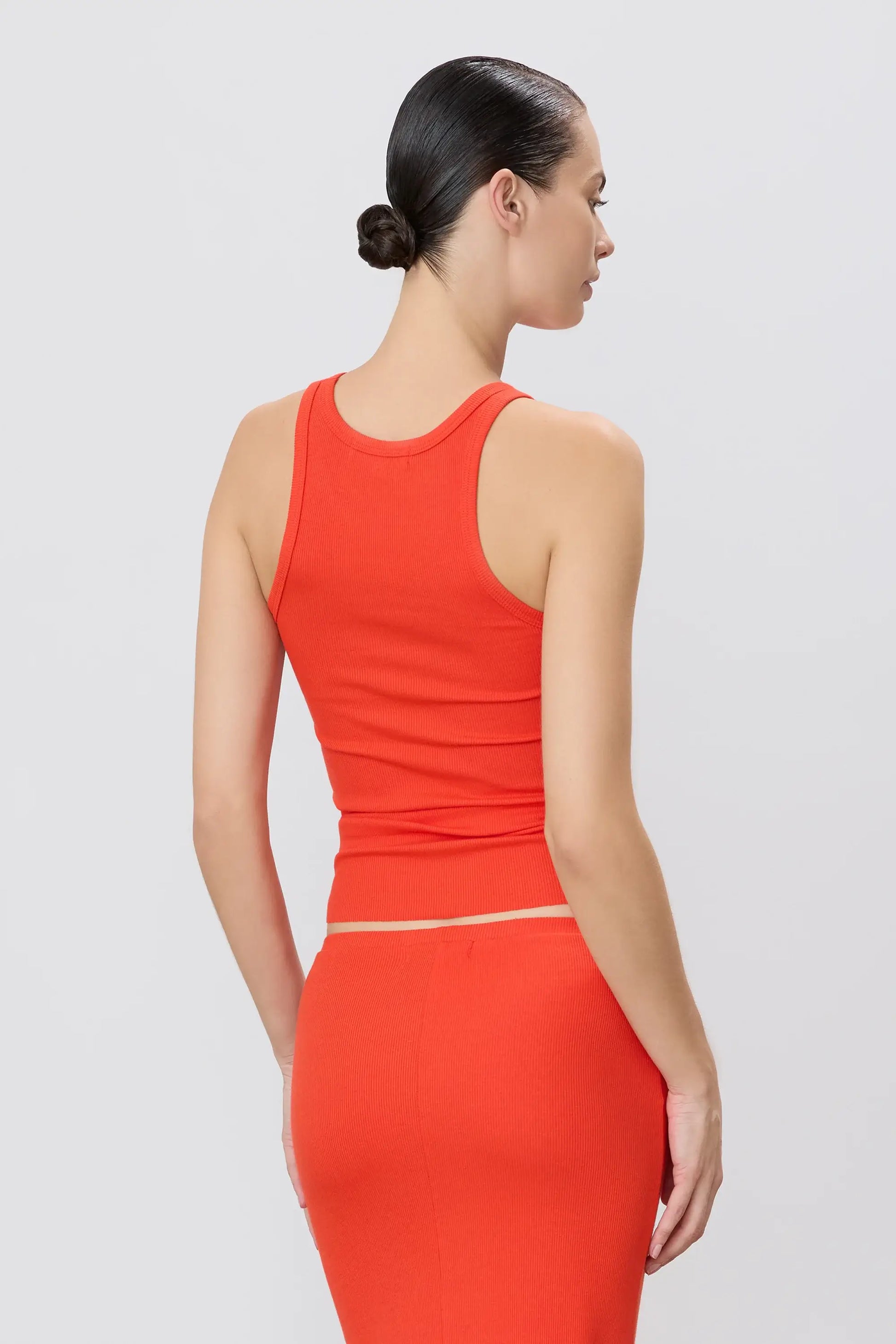 Eterne - High Neck Fitted Tank in Poppy