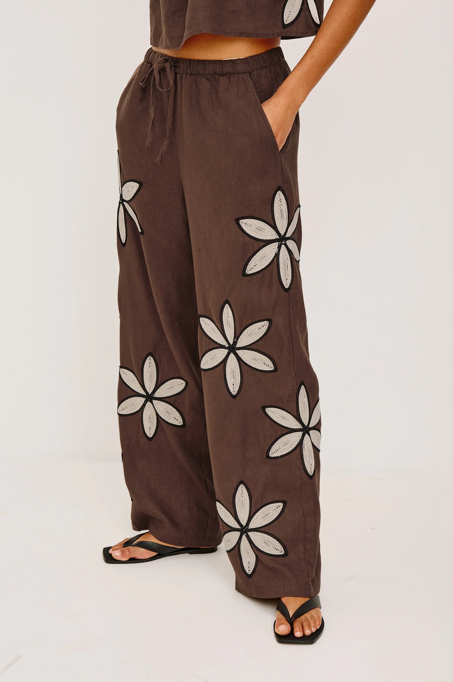 Rails - Emmie pant in cocoa floral embroidery