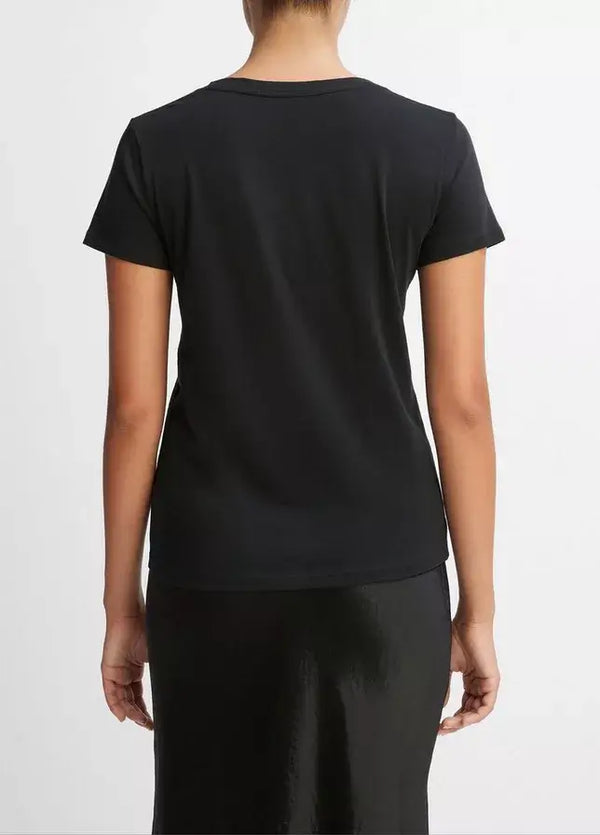 Vince - Essential V-Neck in Black