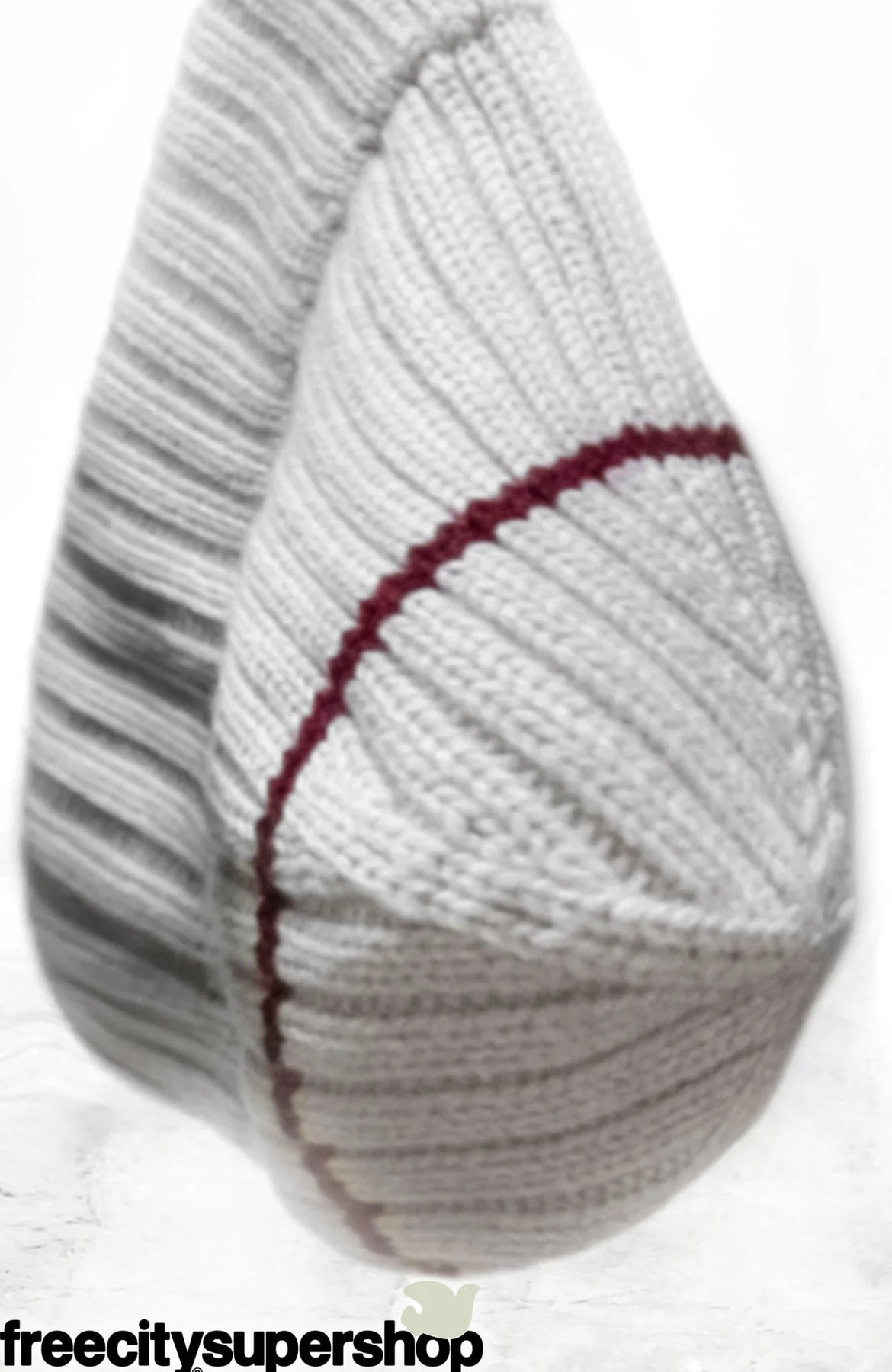 Unisex CASHMERE LUX FATCUFF hat in natural crafted with 100% cashmere made in Italy by Loro Piana® - with custom burgundy "SINGLE LINE" intarsia.