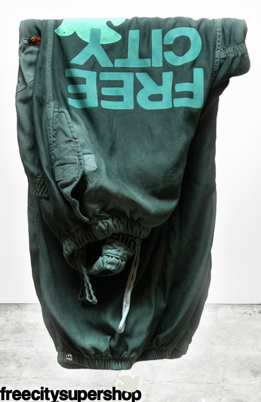 Freecity - Flap/Snap Satin Airjump pant in Eatgreen