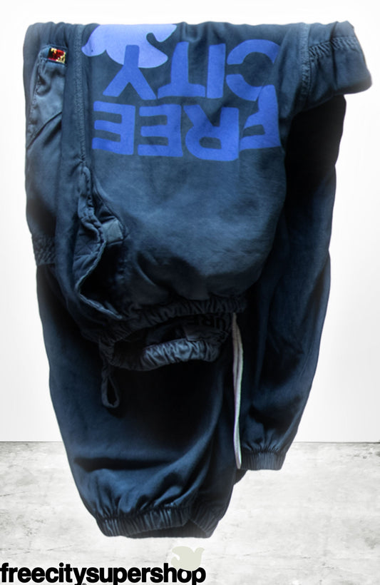 Freecity - Flap/Snap Satin Airjump pant in Moonshrooms