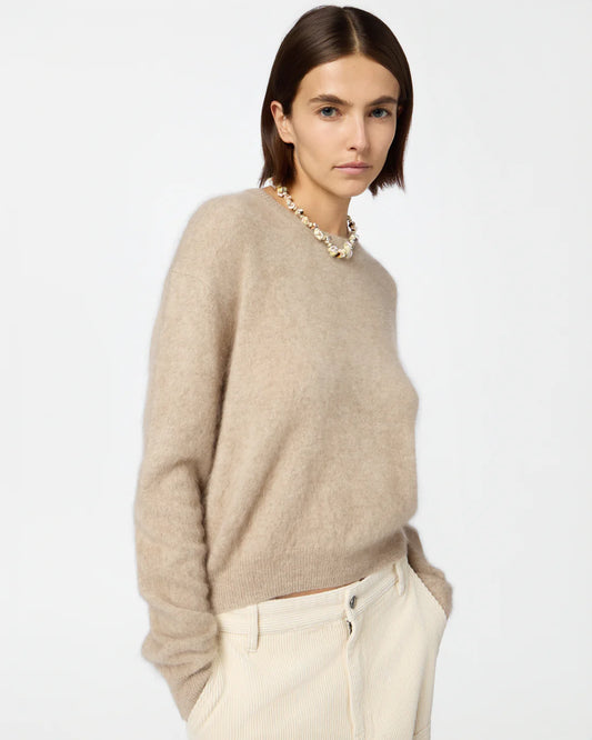 Guest in Residence - Grizzly Crew in Taupe