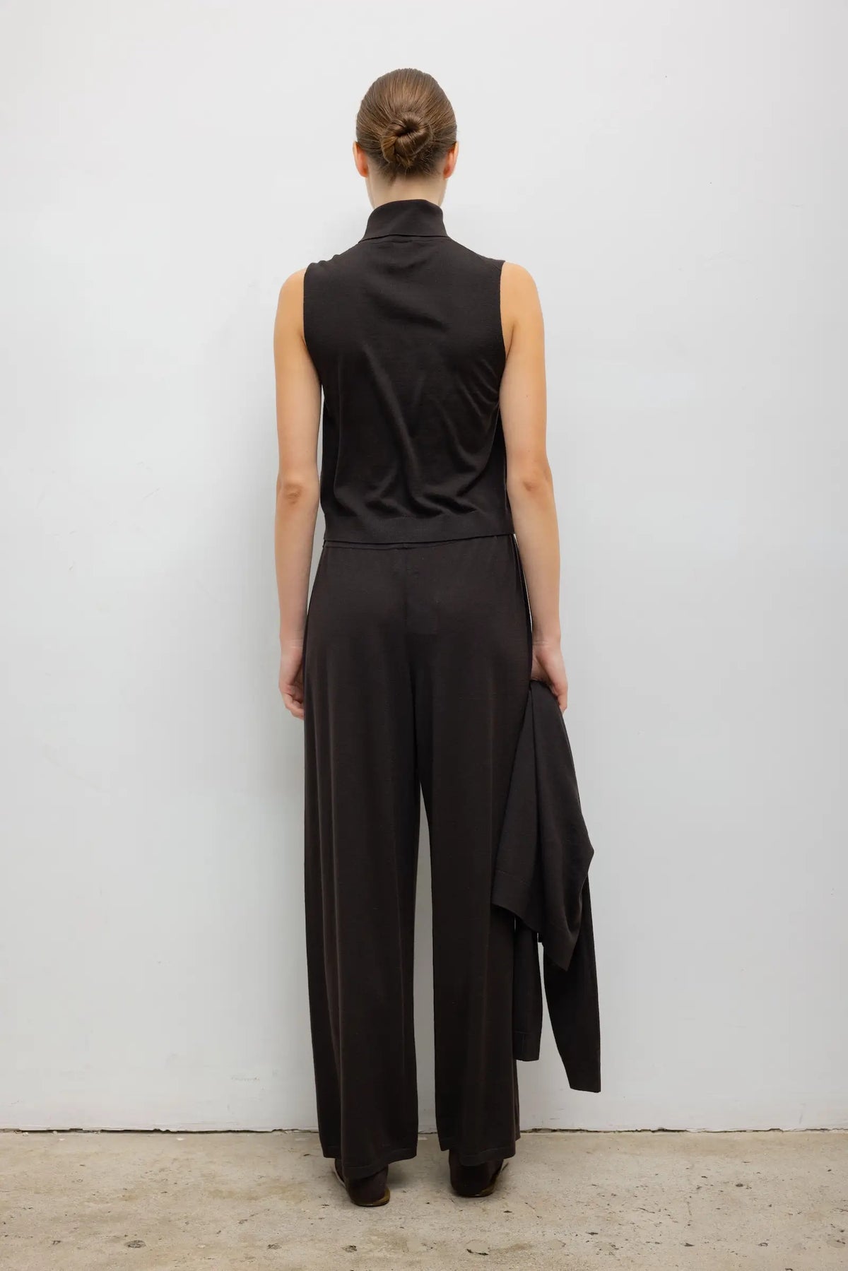 Leset - James sleeveless turtleneck in chocolate brown