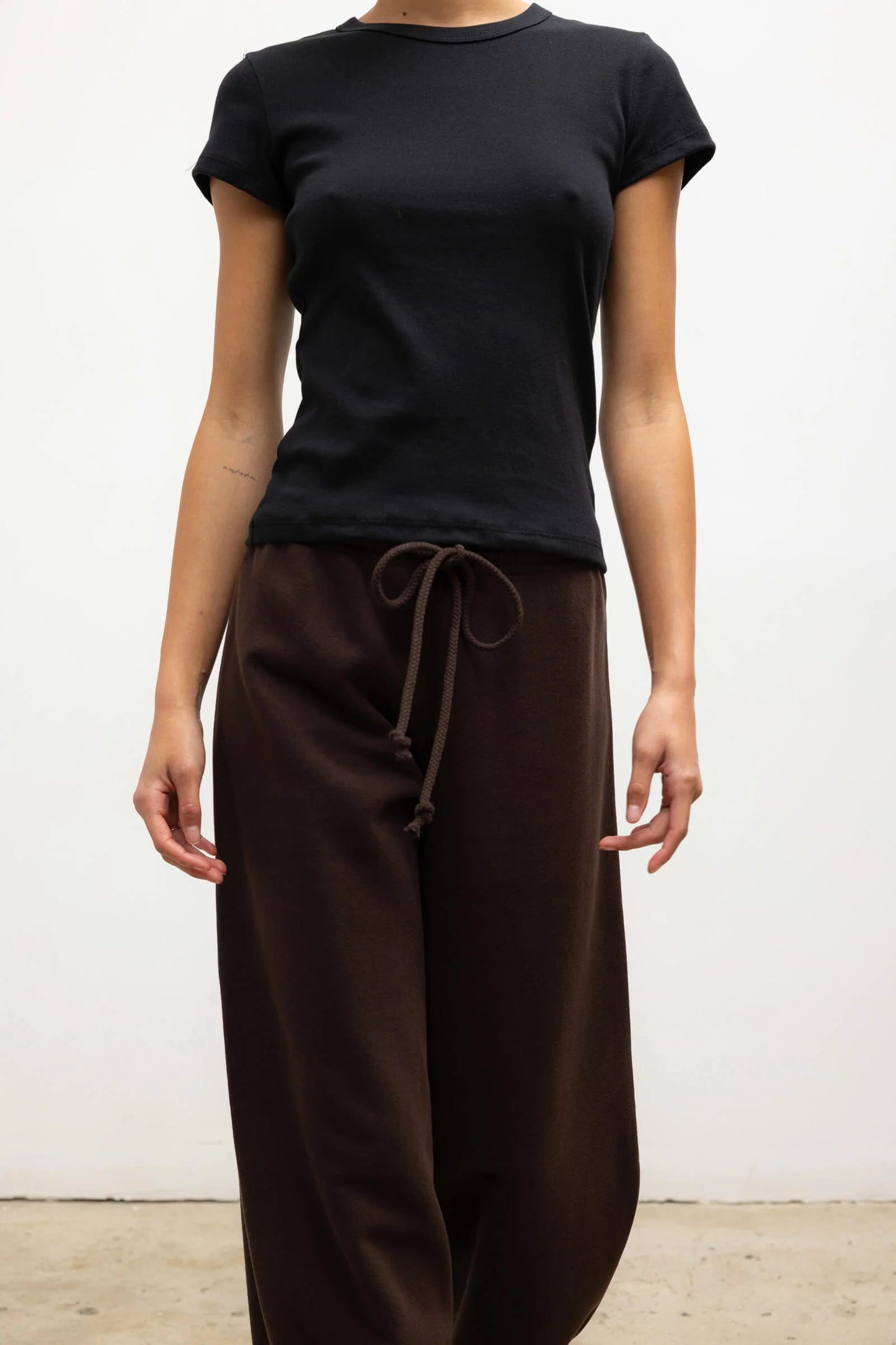 Leset - Nando tee in black