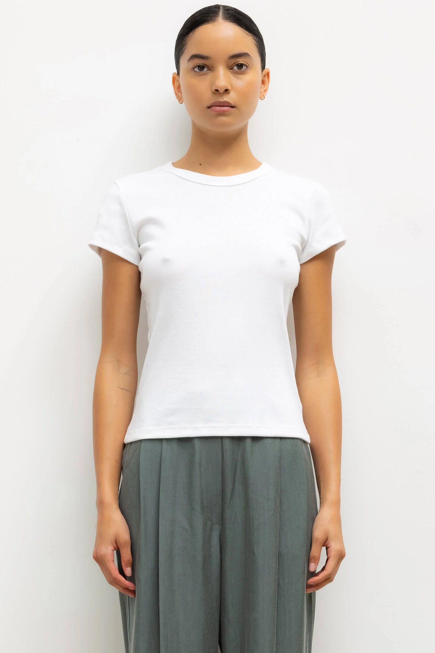 Leset - Nando tee in white