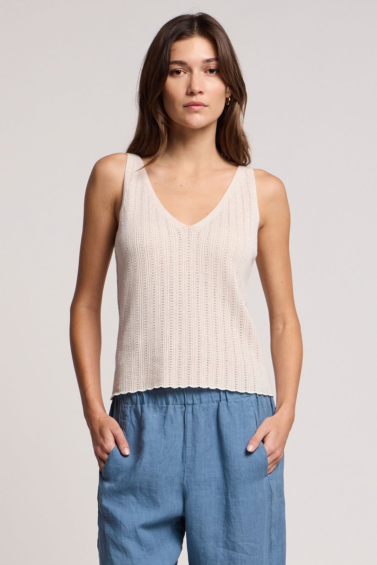 Velvet - Lorena sleeveless top in  muslin