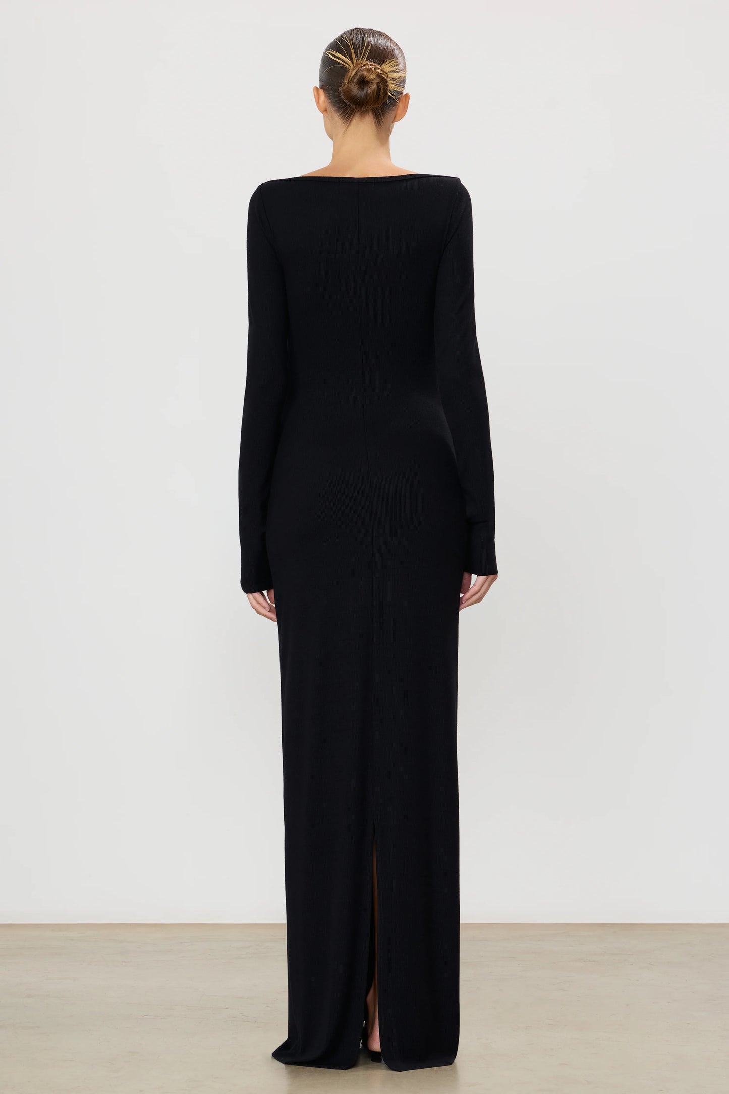 Eterne - Long Sleeve Boatneck Maxi Dress in Black