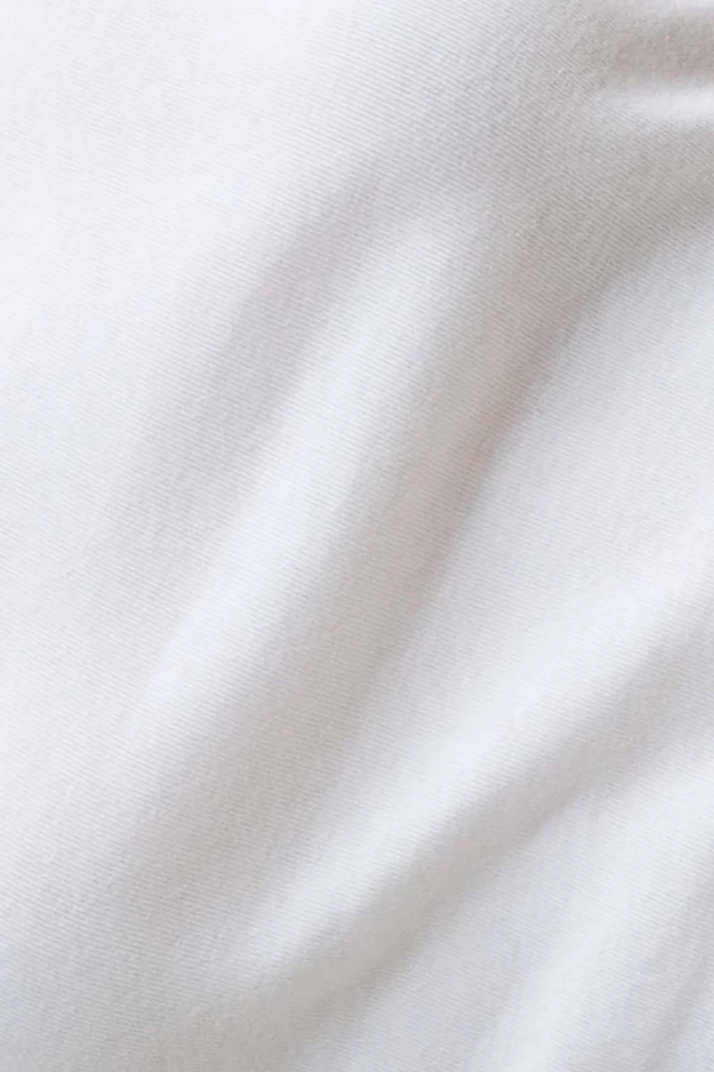 Leset - Nando tee in white
