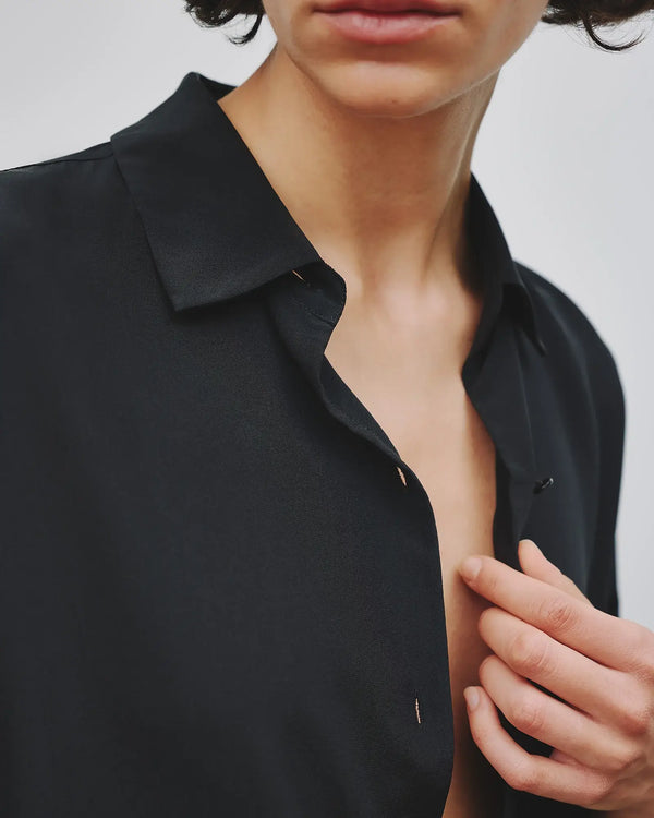 Nili Lotan - Julien Shirt in Black