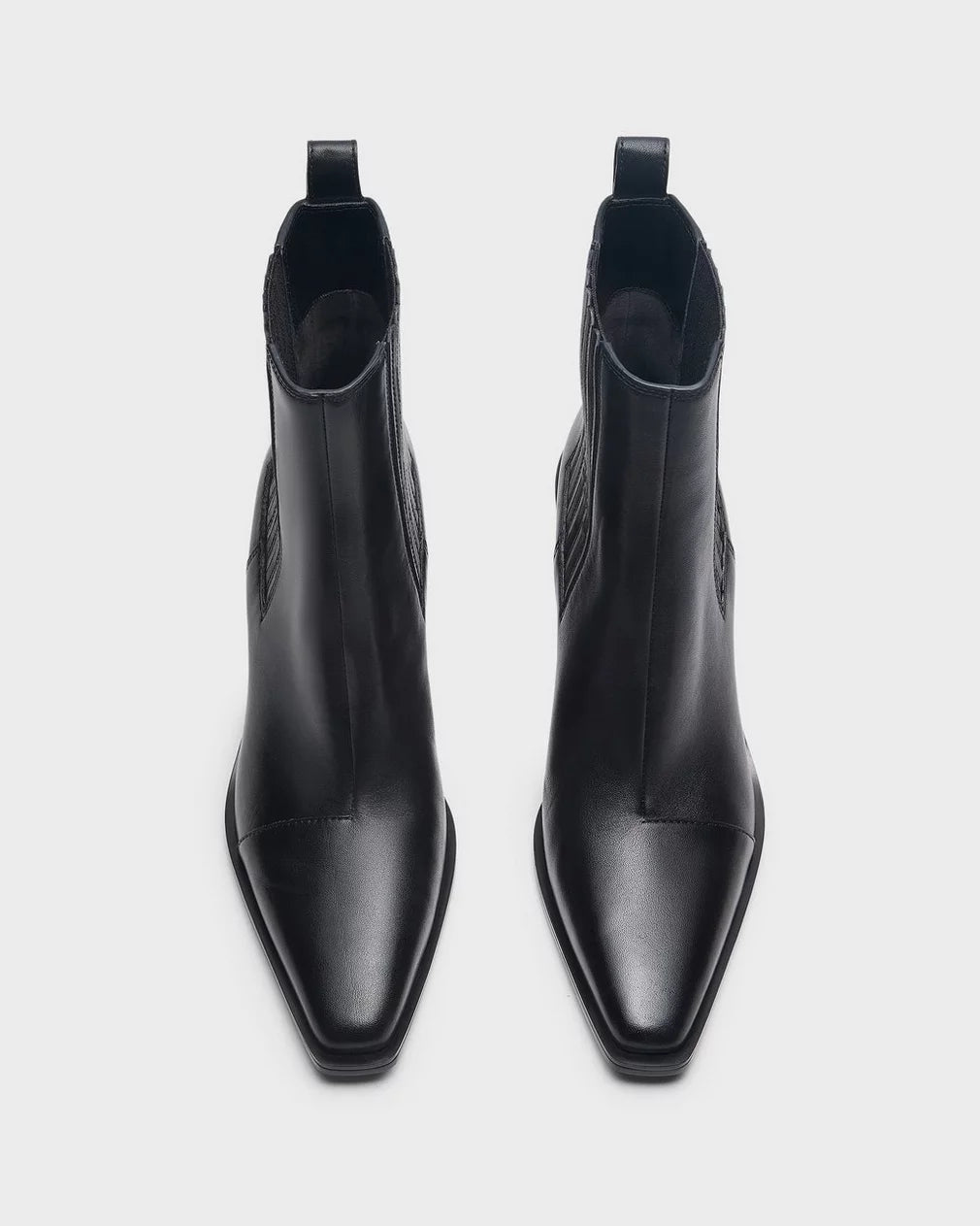 Rag & Bone - Newbury leather Chelsea boot in black