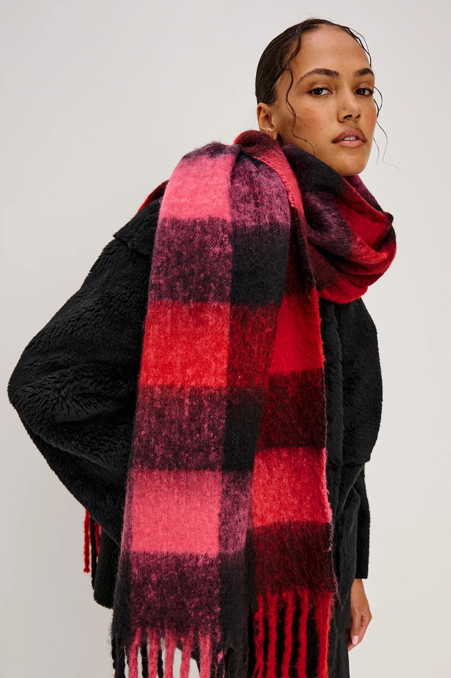 Rails - Oslo Scarf in Scarlet Onyx Pink
