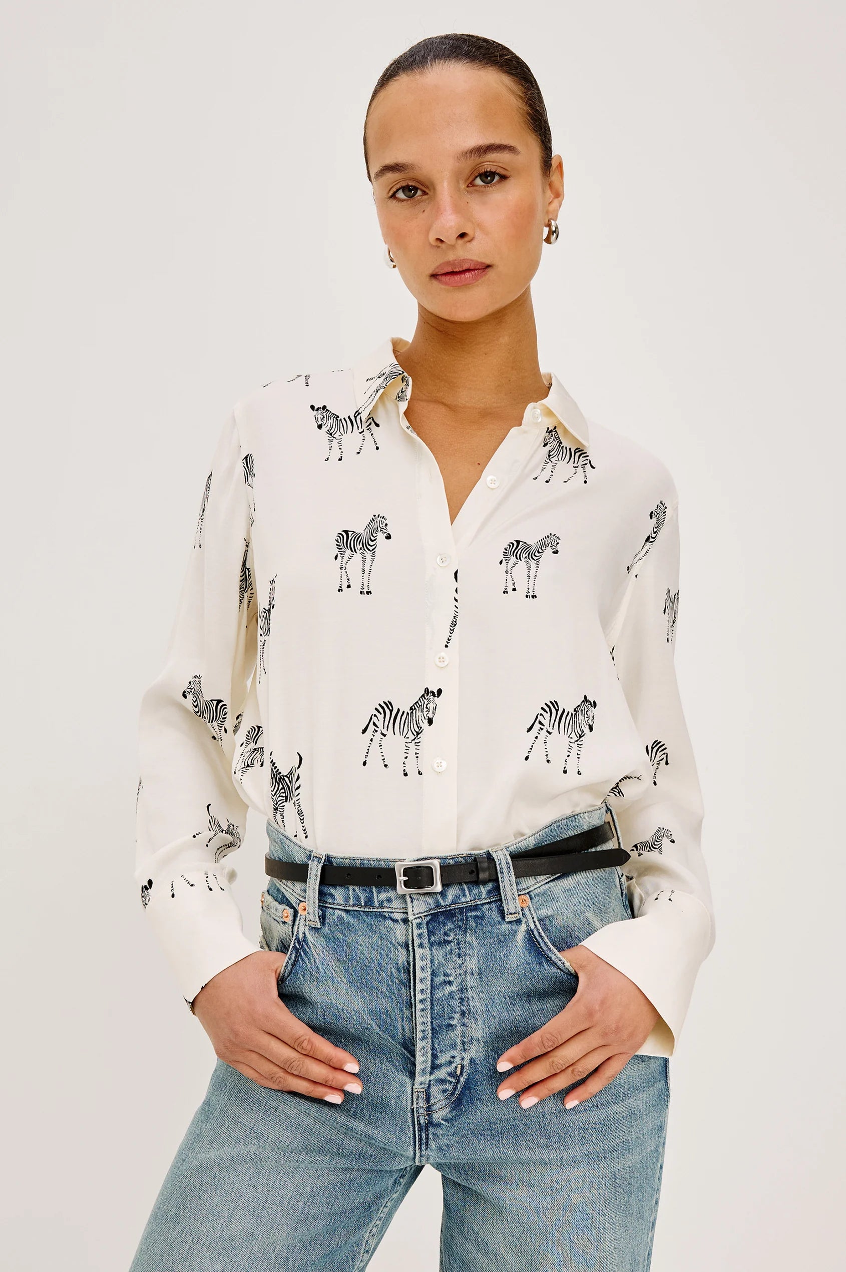The striped button-down you've been searching for. Go from work to the weekend with the ultimate lightweight layer,