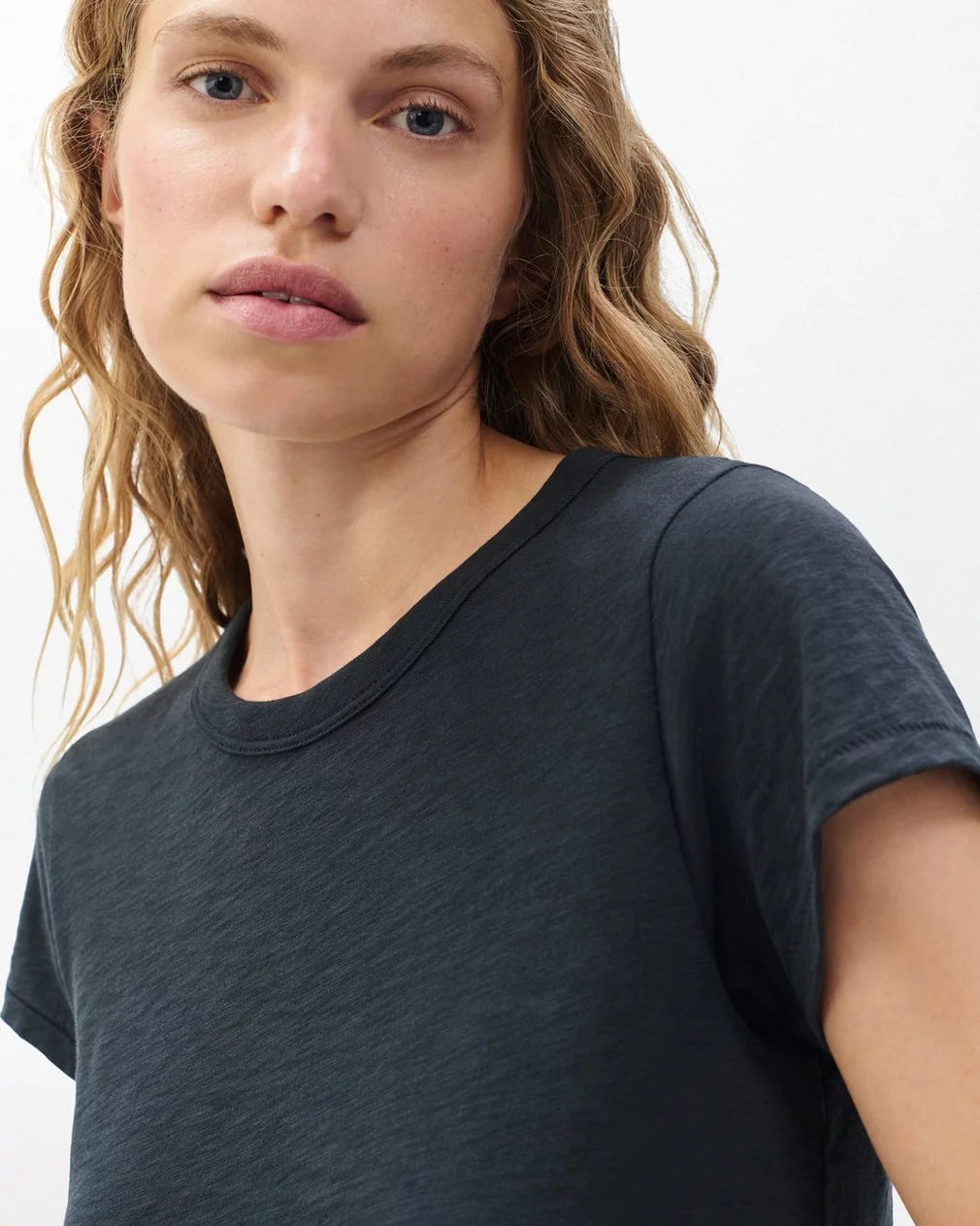 Rag & Bone - The Slub Tee in Black