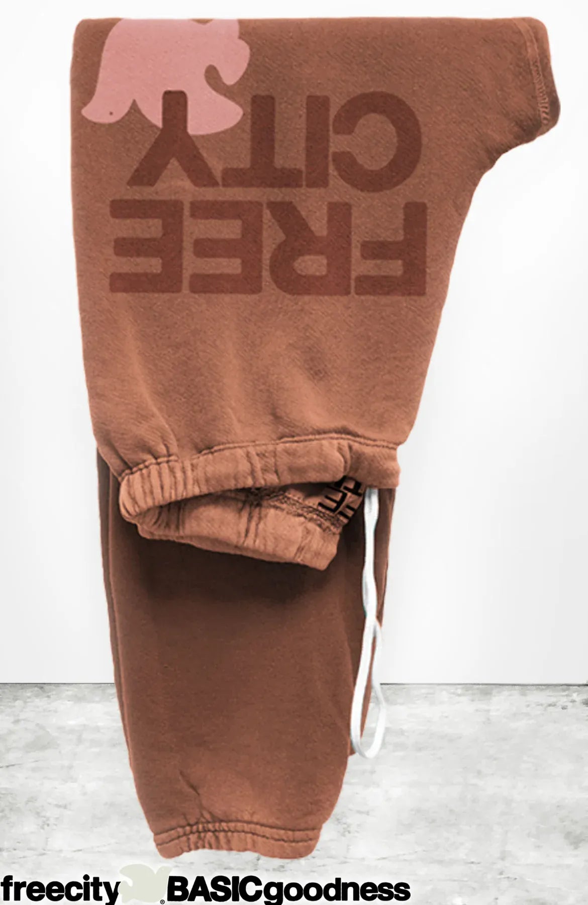 FREECITY Sweatpants Freecity - Sweatpants in Grapefruit