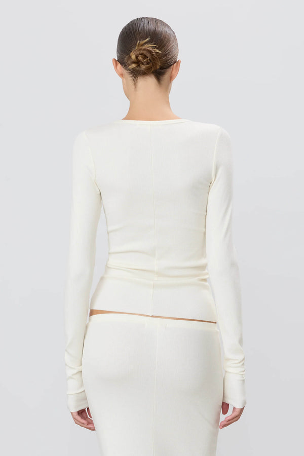 Eterne - Long Sleeve Fitted top in Cream