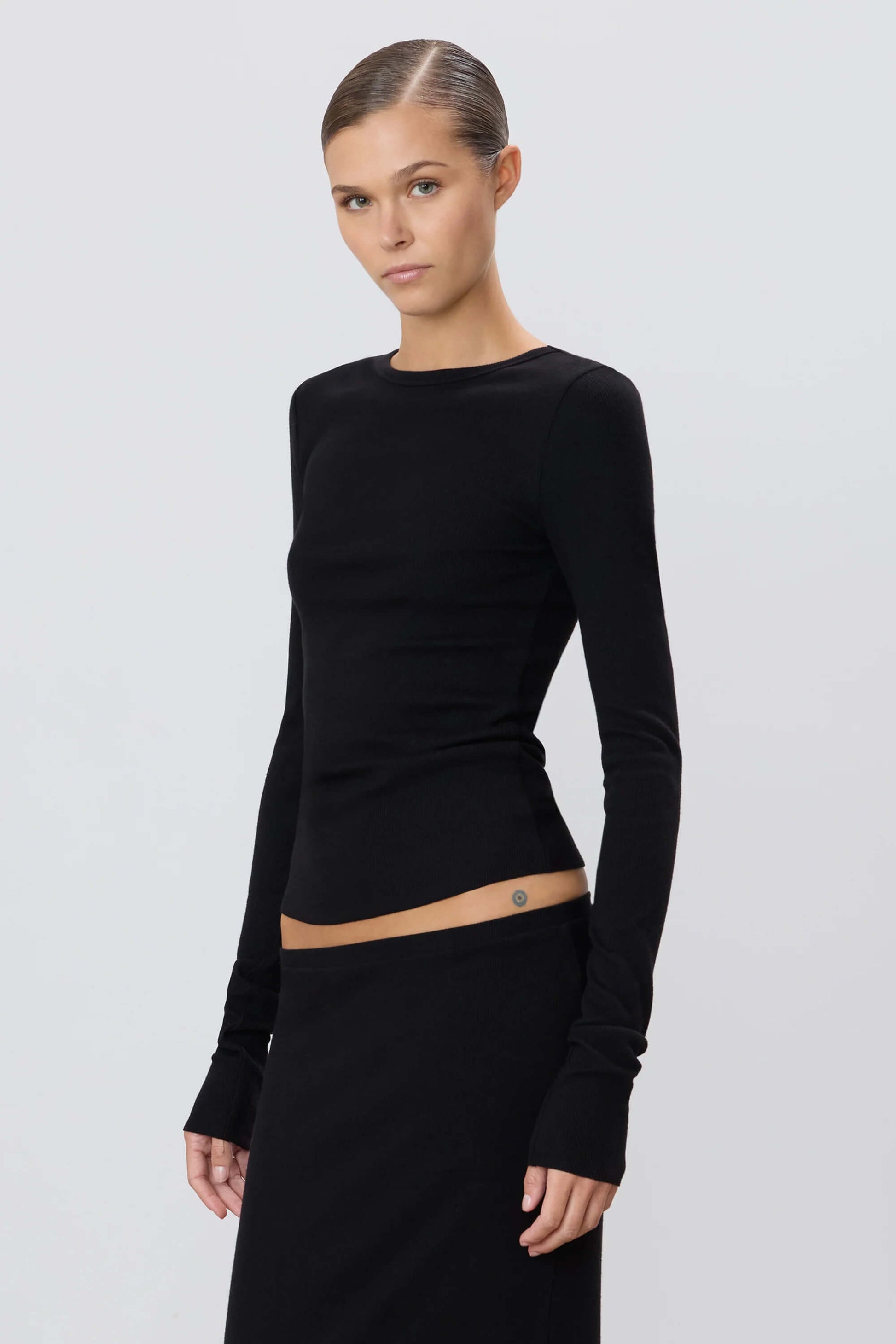 Eterne Long Sleeve Fitted top in Black