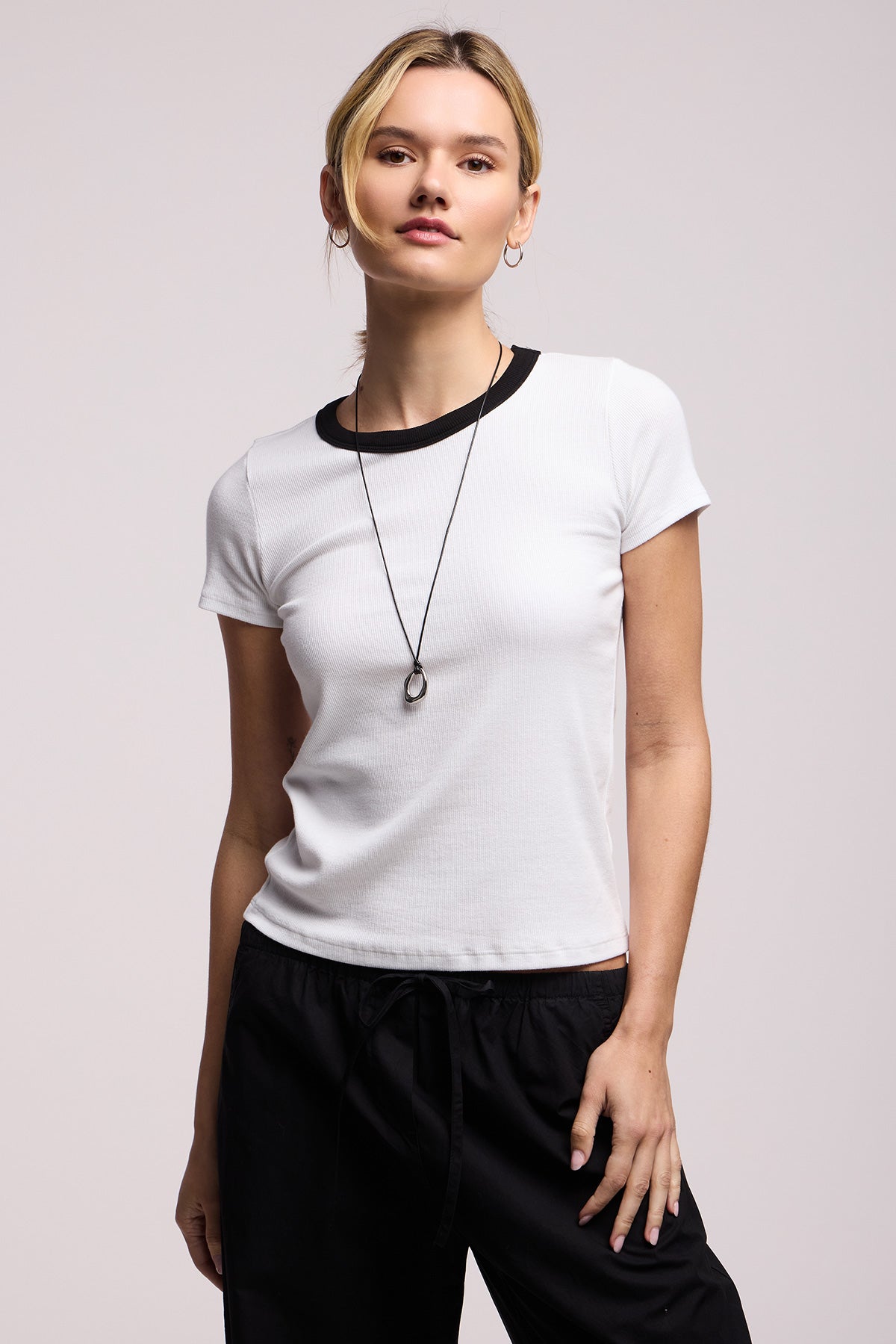 Velvet - Miley crew top white/black