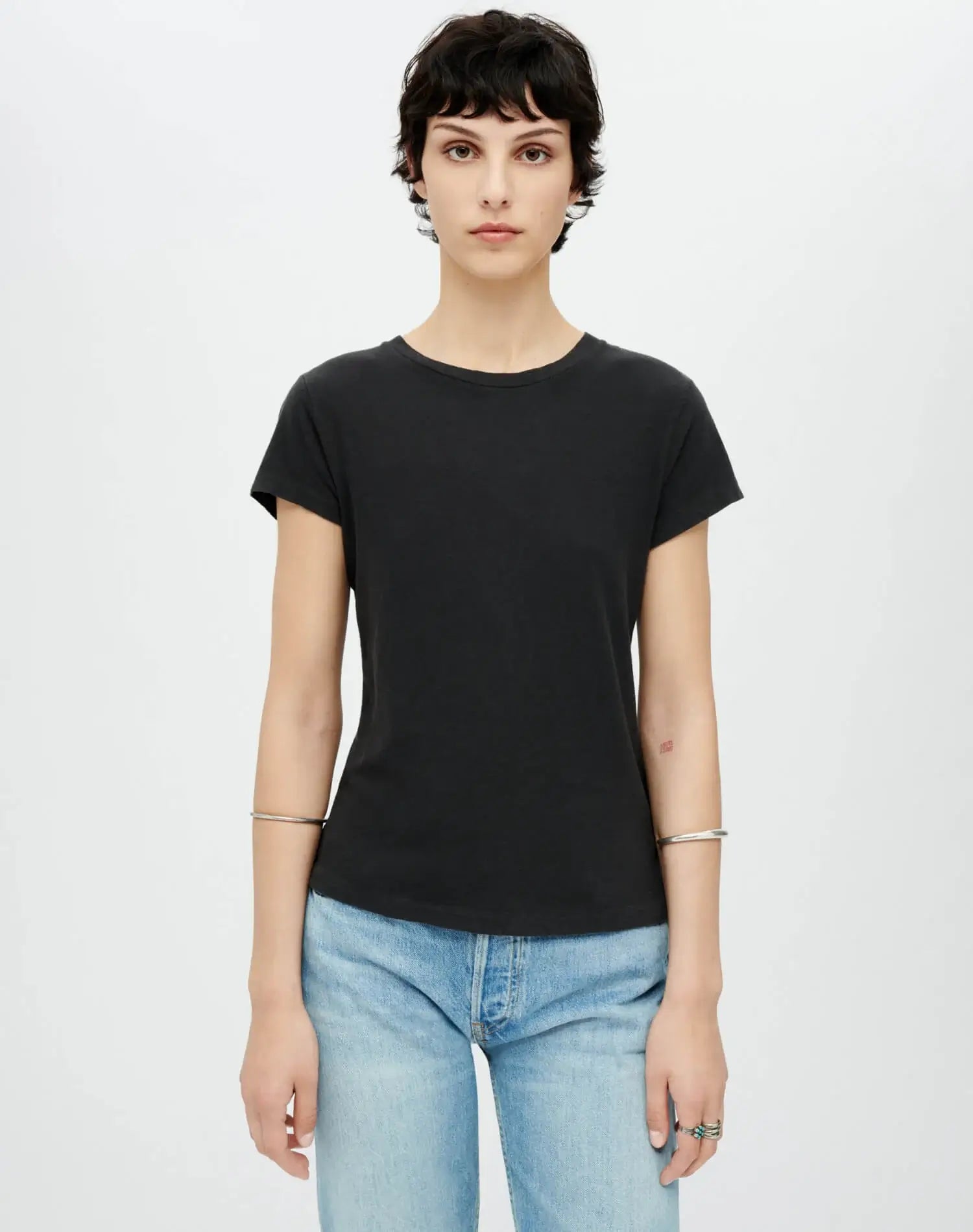 RE/DONE - Slim tee in Washed Black