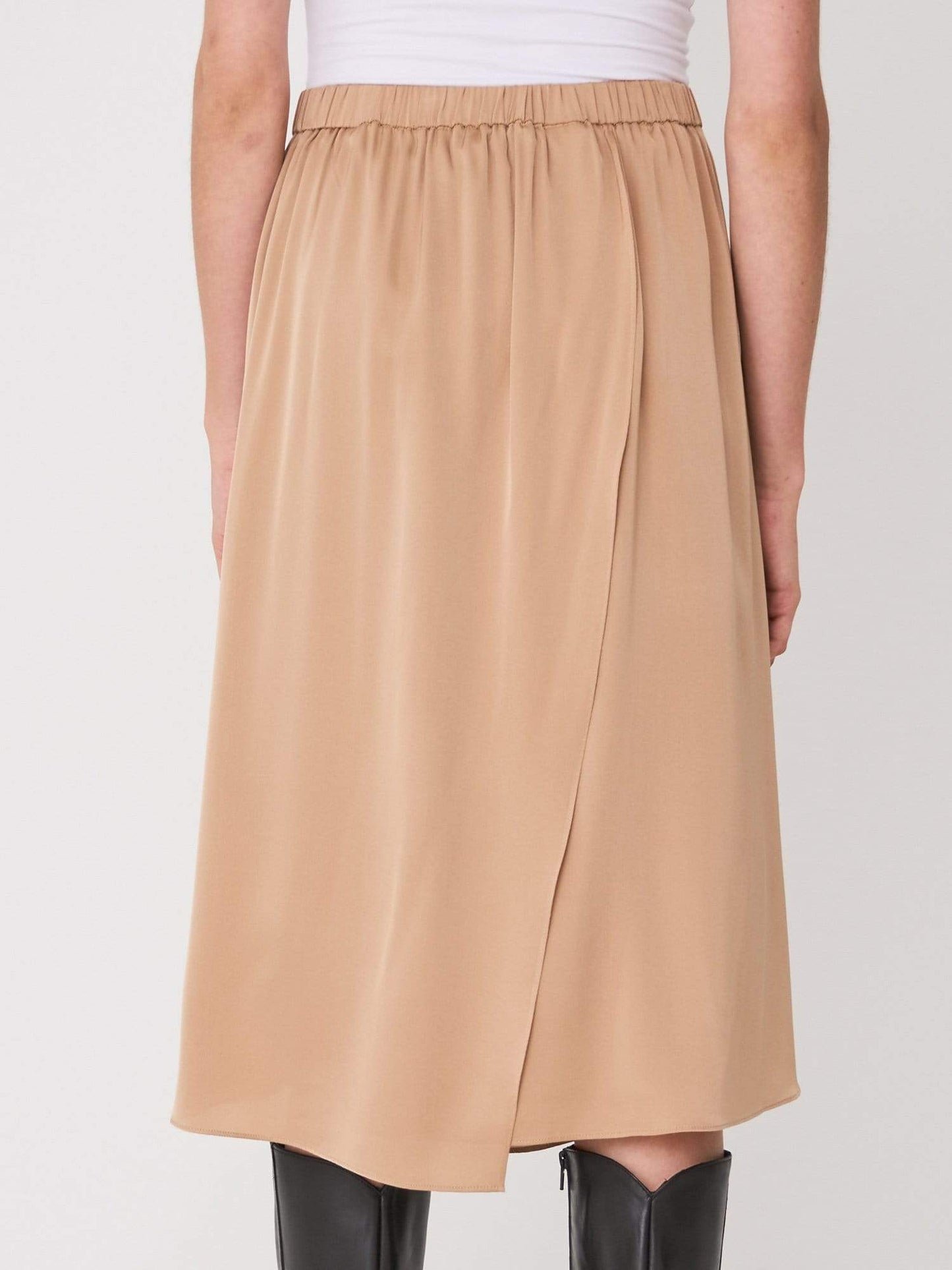 Repeat Cashmere - silk skirt layered in Powder color